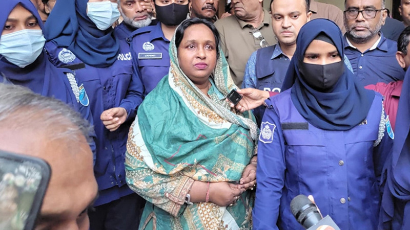 ৫ মামলায় জামিন পেলেন আইভী